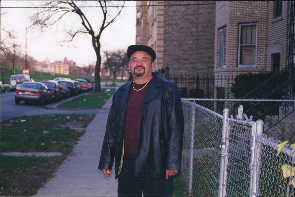 Obituary of Carlos R Neris