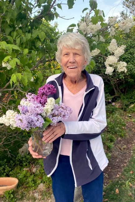 Obituary of Madelyn Comerford