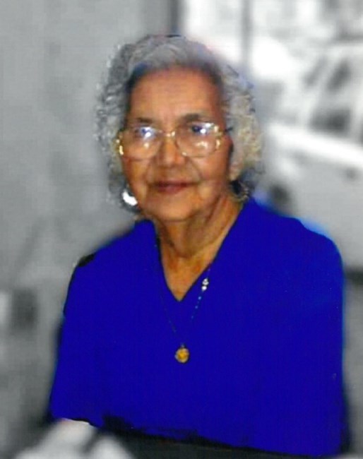 Obituary of Maria Victoria Mendoza
