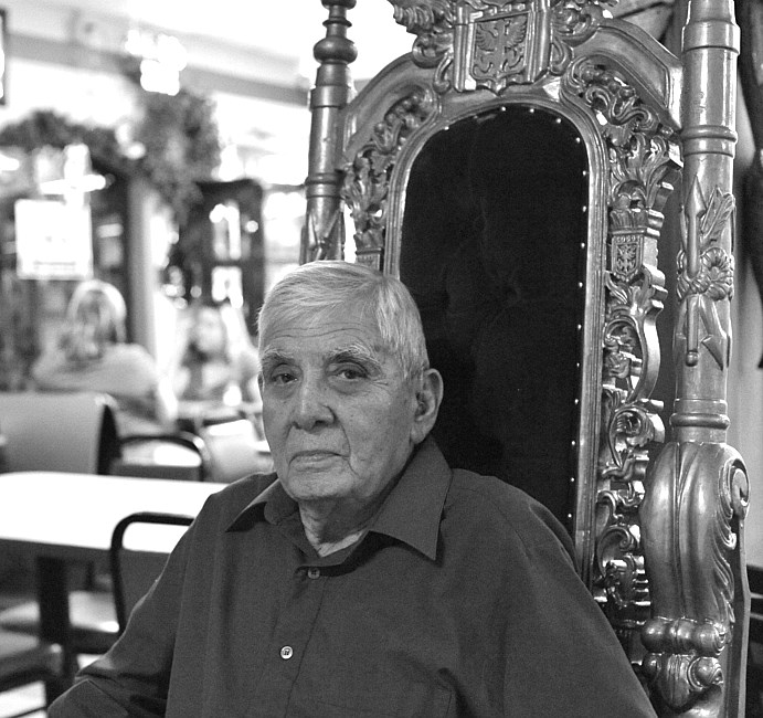 Obituary of Magdaleno L. Reyes