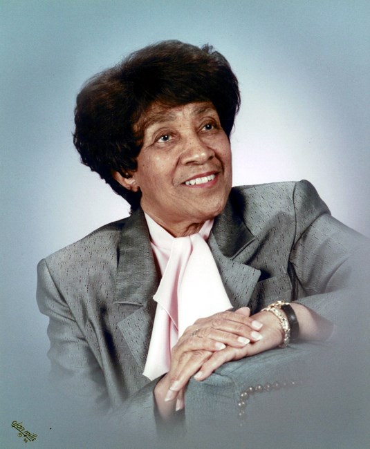 Obituary of Phyllis Naomi Davis