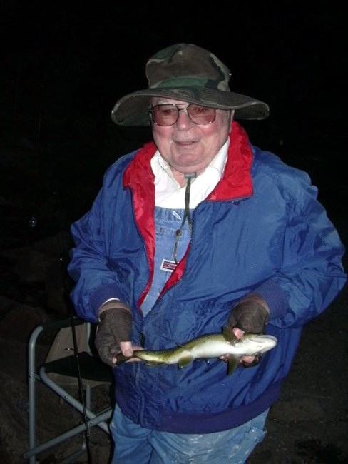 Obituary of Vernon R. Smith