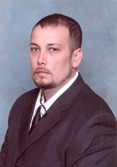 Obituary of Charles 
Ray "Chuck"
 Walls