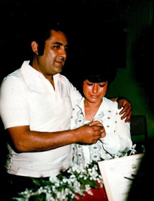 Obituary of Maria Luisa Naranjo De Navarro