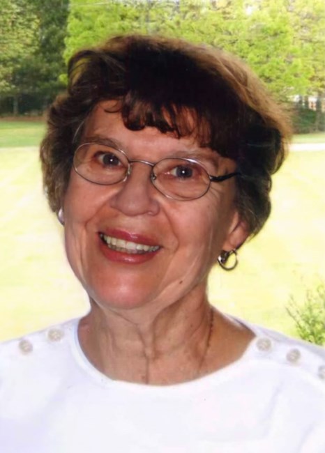Obituary of Theresa "Betty" E. Reinhard