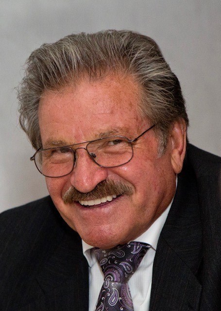 Obituary of Italo D'Aversa