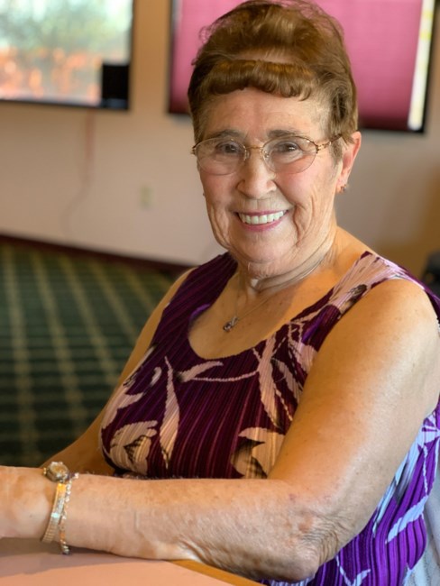 Obituary of Dolores M Holzinger