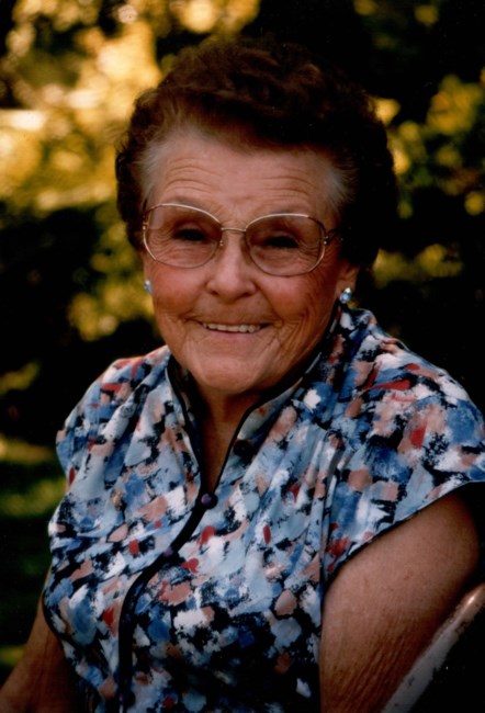 Obituary of Genevieve Gevie Thompson