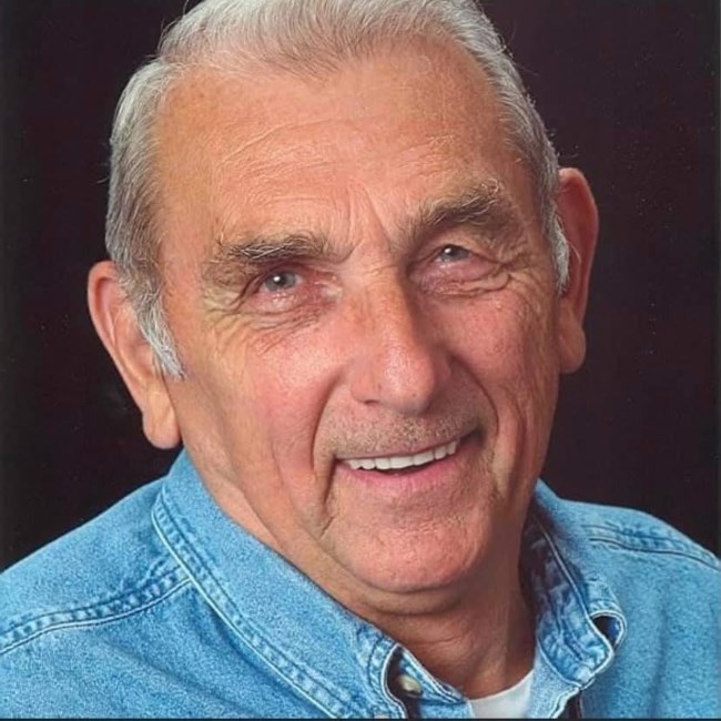 Obituario de Peter George White