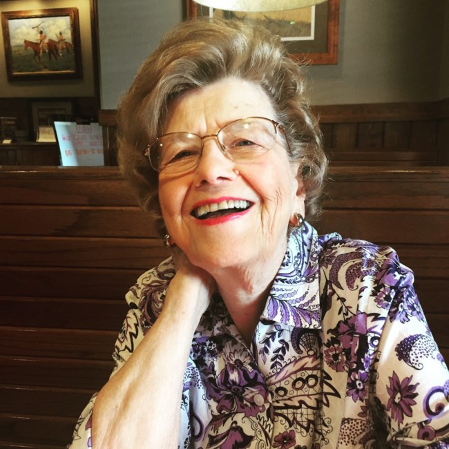 Obituario de Martha "Helen" Chenault