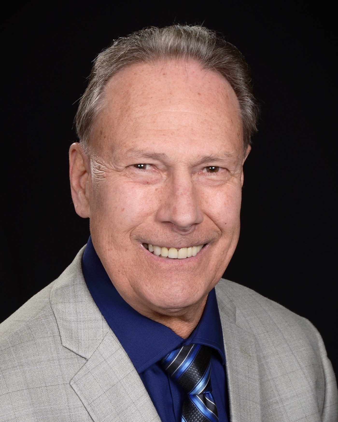 Obituary of Dennis Allen Holub