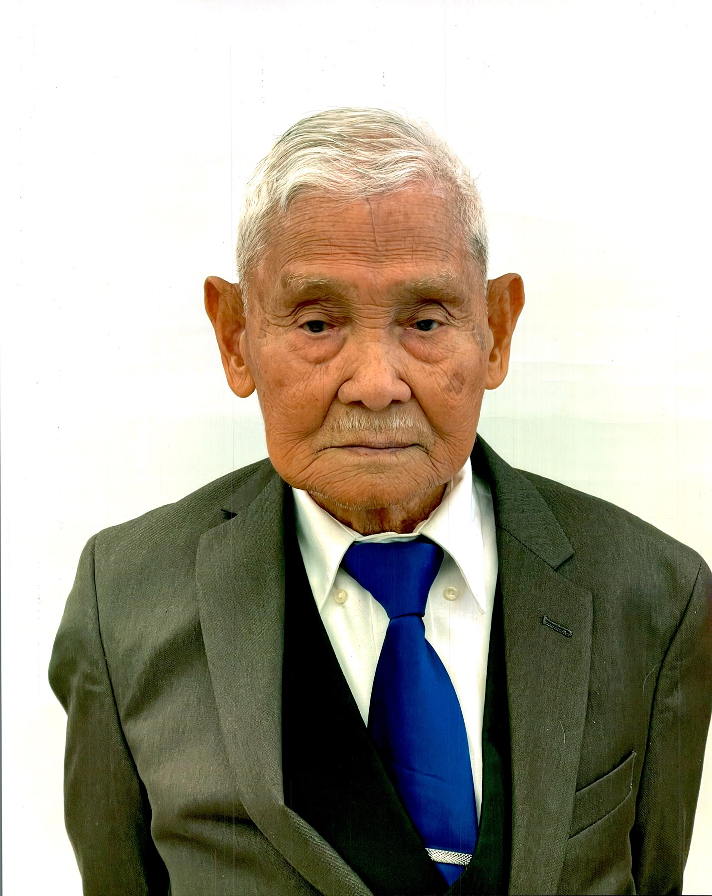 Obituary of Huynh Quang Bui