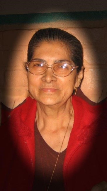 Obituary of Gloria Marina Rivas