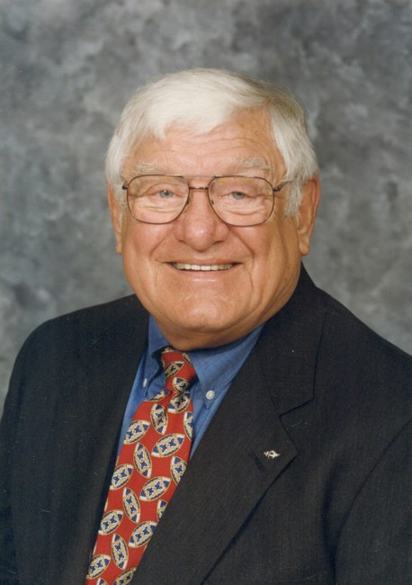 Obituario de Milfred C. Bettenhausen