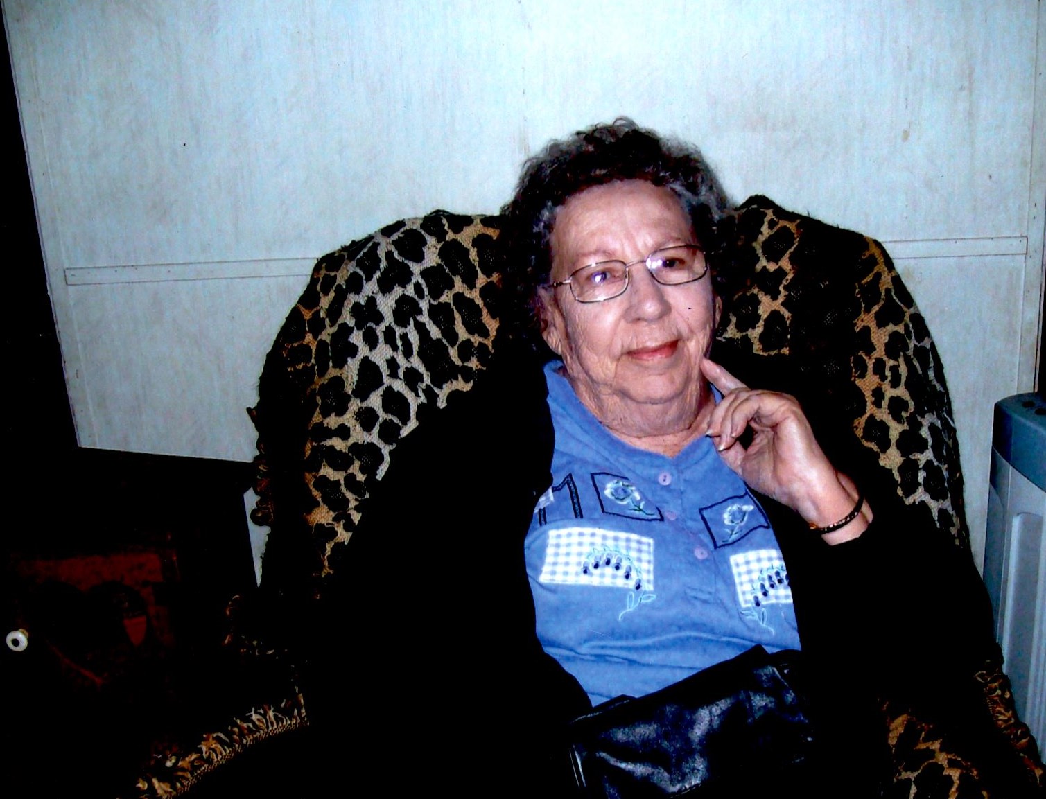 Obituary of Annie New Wade