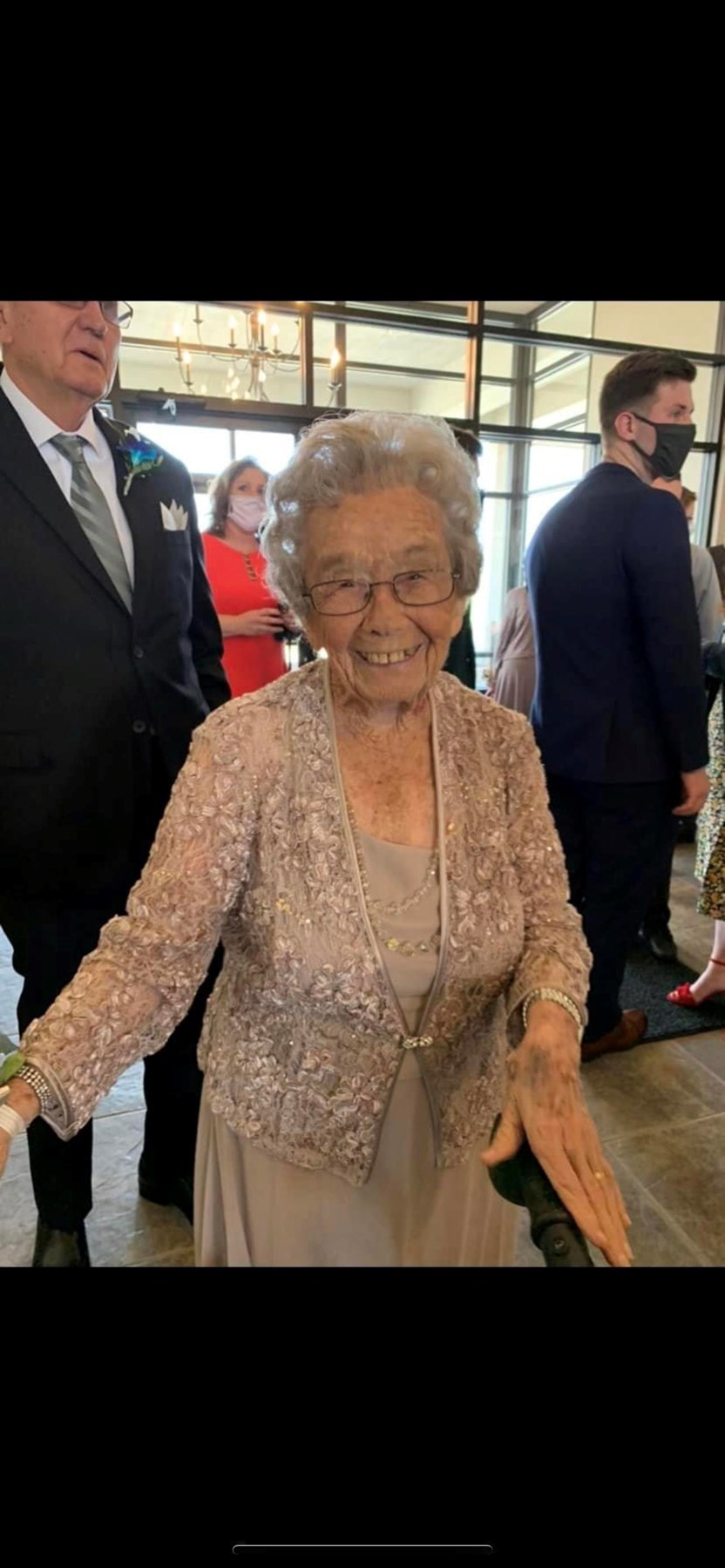 Obituary of Lorraine Amelia Mueller