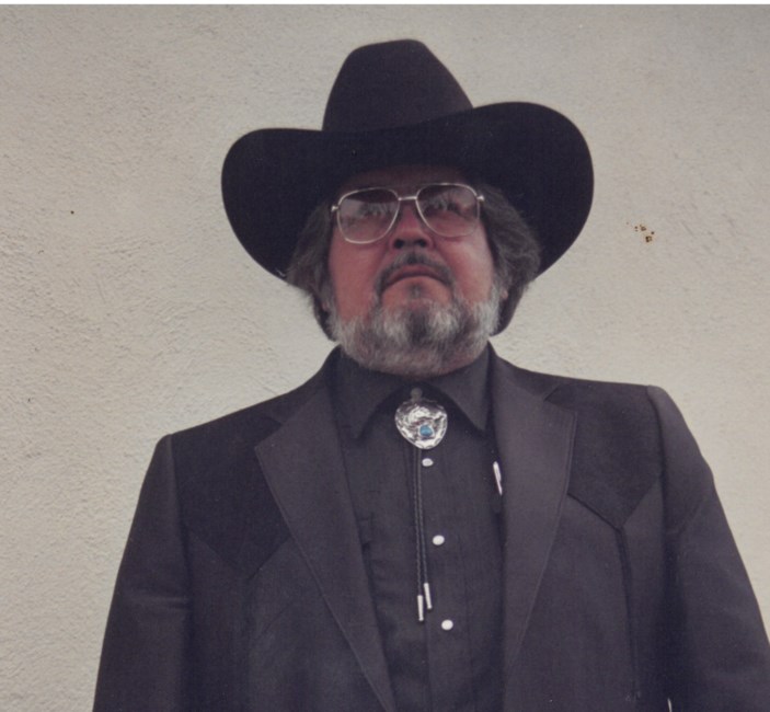 Obituary of Arturo Roberto Benavides