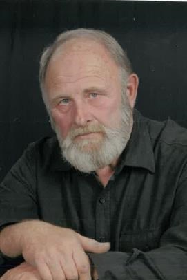 Obituary of Roger Oscar Auch