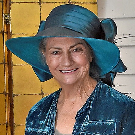 Obituary of Lana Carole Hollis