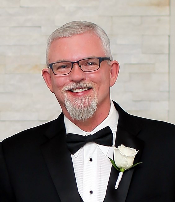 Avis de décès de Dr. Charles W. Smith II