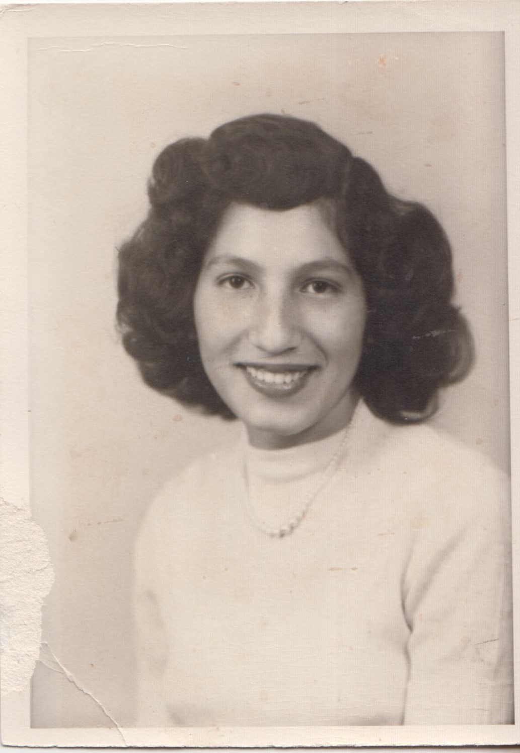 Obituary of Sara Manzanares