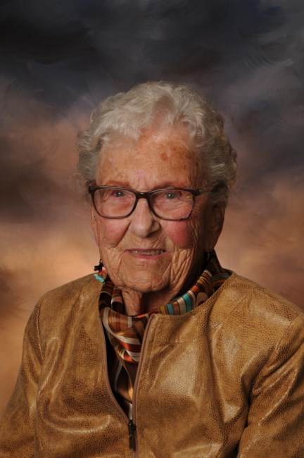 Obituary of Lillian Alma Smith