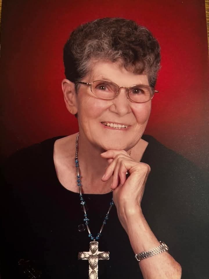 Obituary of Jeannine Hoefner Nobles