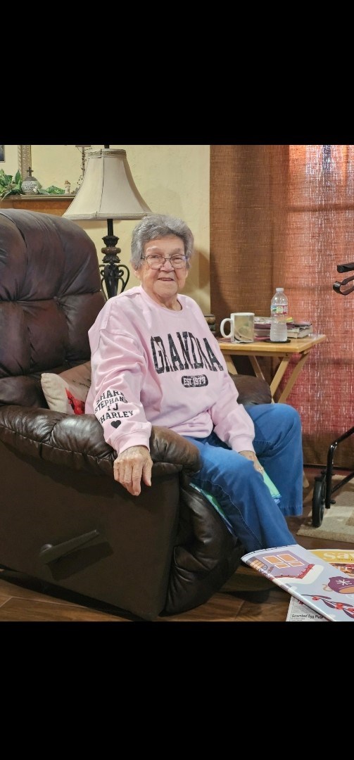 Obituary of Alma M McLaughlin