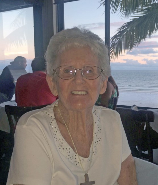 Obituary of Marjorie Lettie Walker