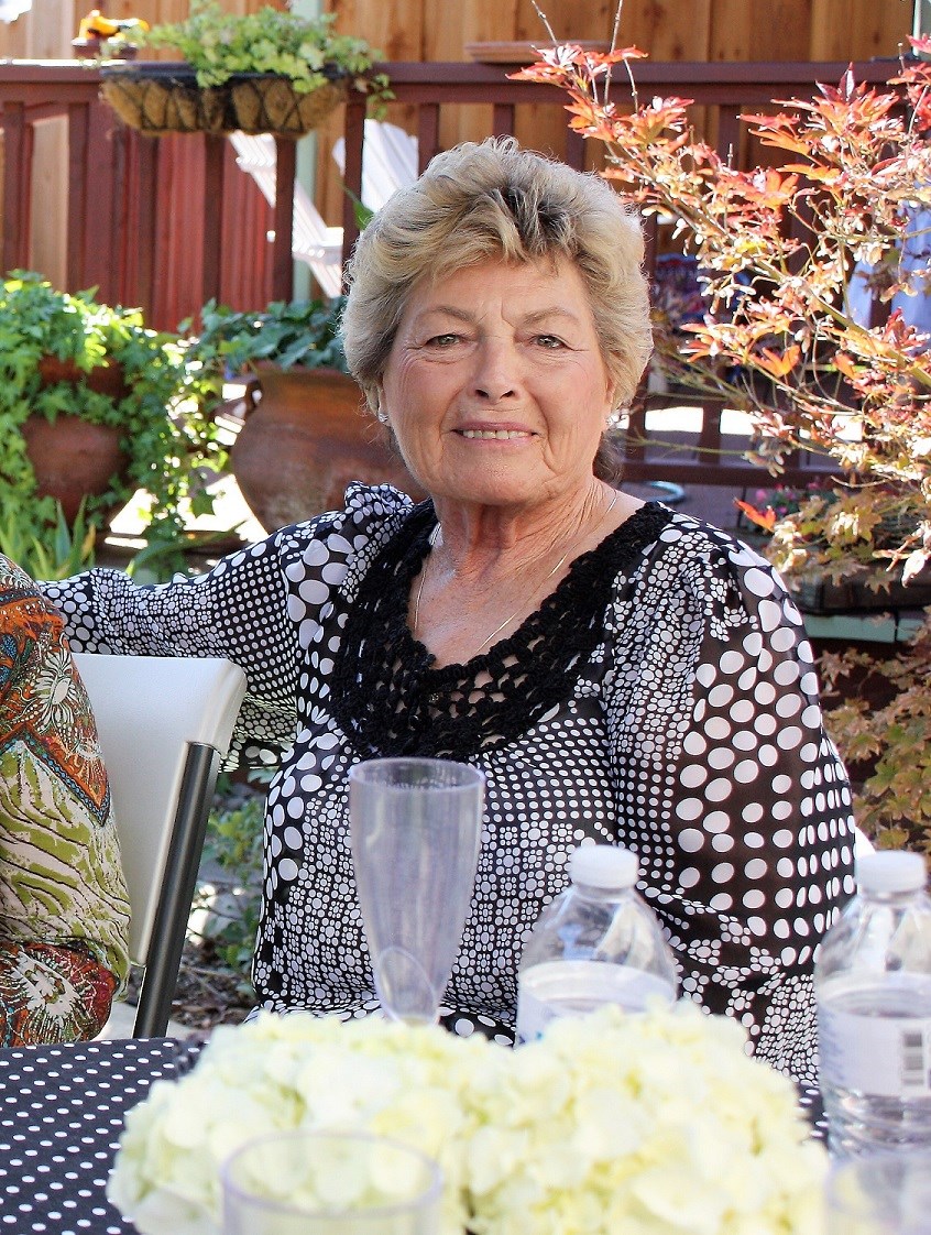 Obituary of Eva Pearl Moring