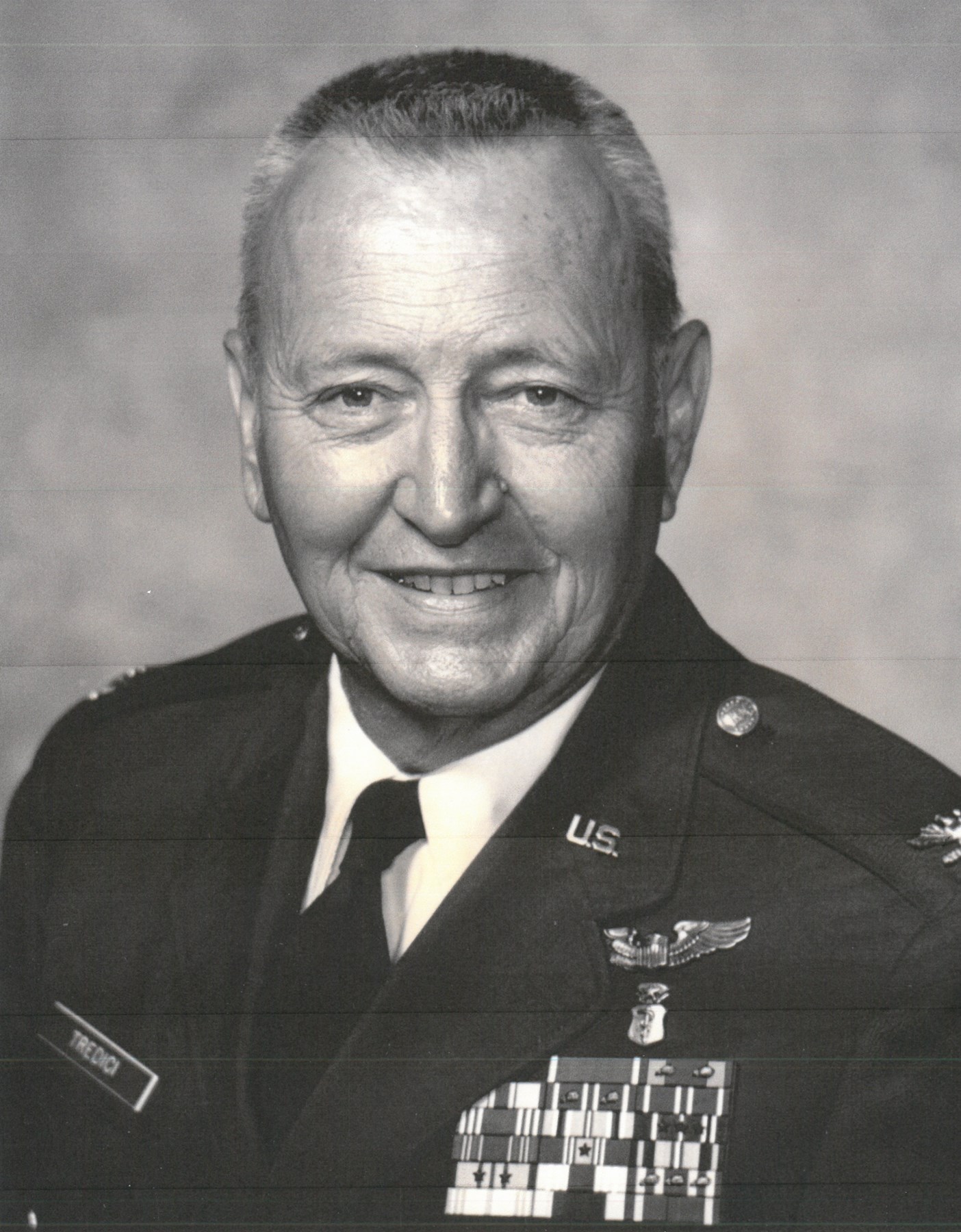 Col and macarthur avis store