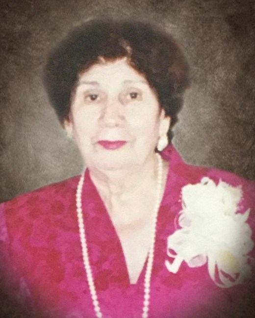 Obituary of Amparo M. Peña