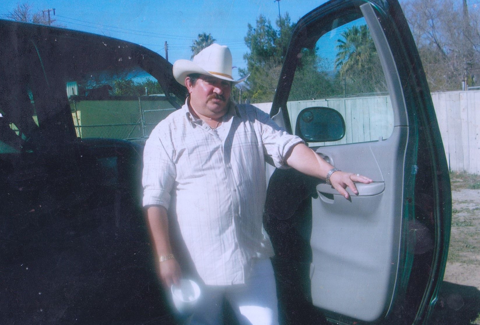 Obituary of Luis Hernan Castro