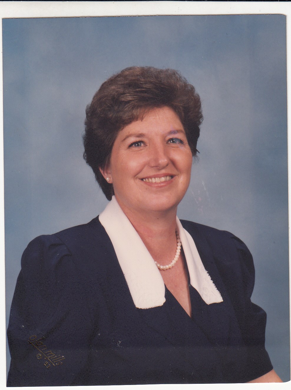 Obituary of Claudia Parent Helget