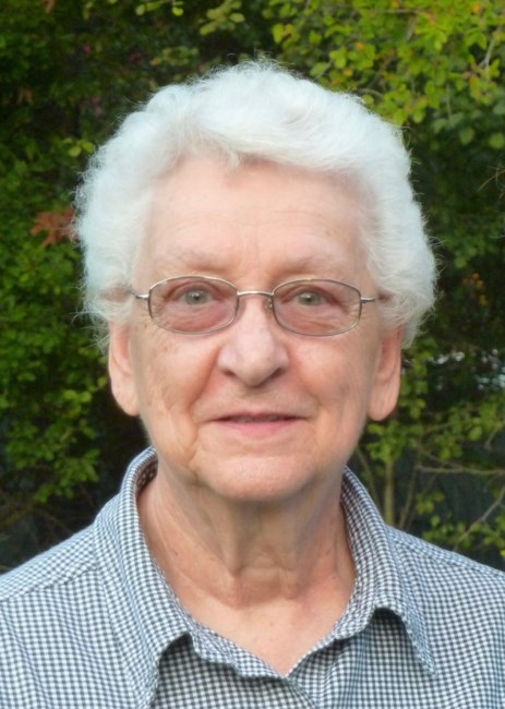 Obituary of Vivian T Simpson