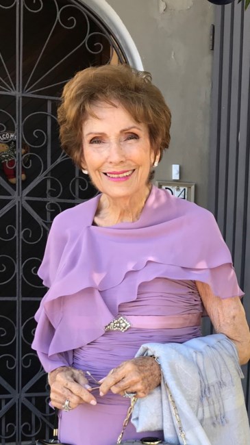 Obituary of María "Taty" Luisa Fernández De Borrás