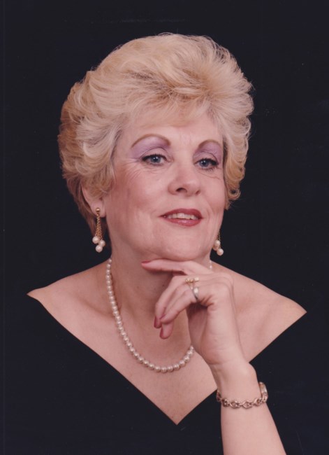 Obituary of Carolyn C. James