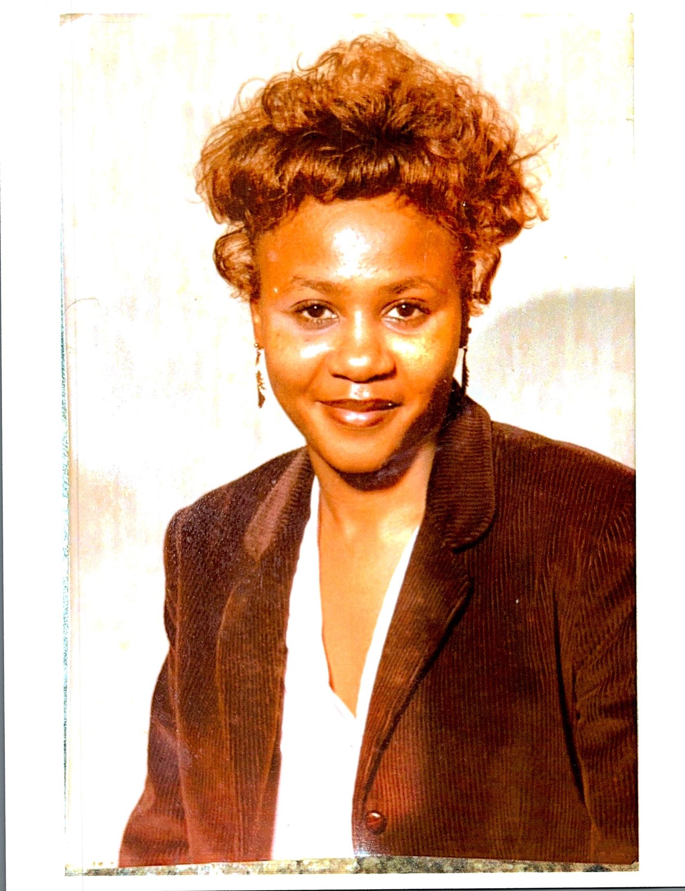 Obituario de Mrs. Dorothy Ann Harris