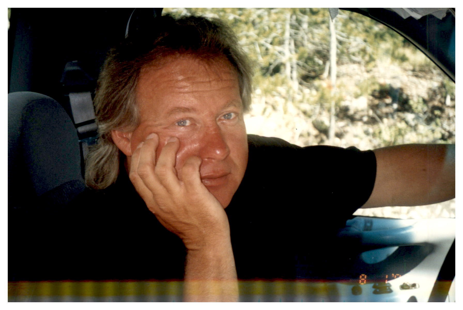 Obituary of Donald Ellis Cole