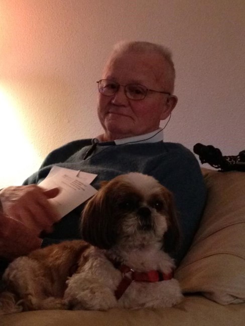 Obituary of Larry E Whittaker