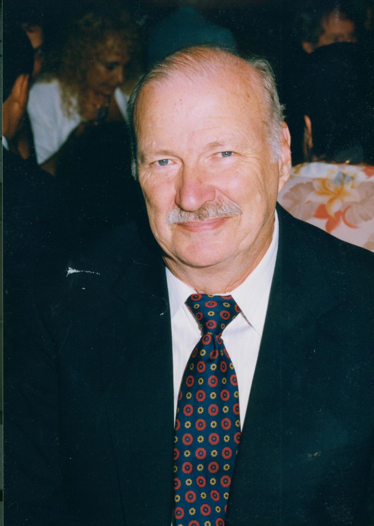 Obituary of Walter Hugo Hickel