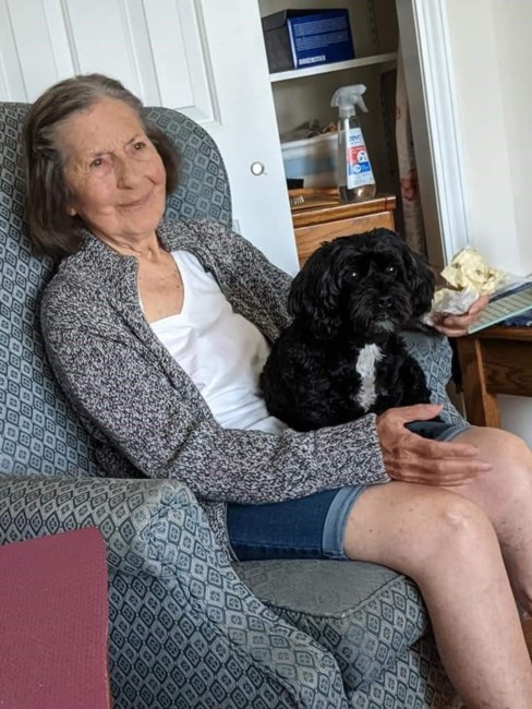 Obituary of Shirley Geraldine Mathews