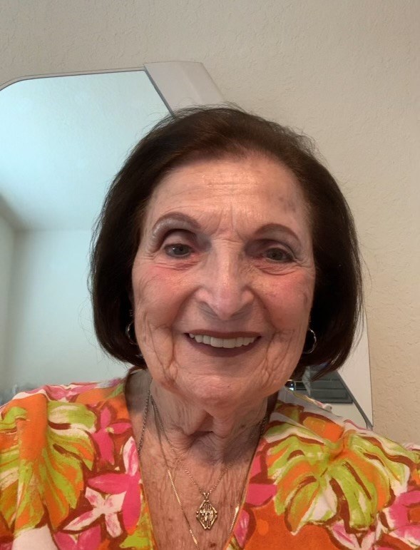 Obituary of Beverly Reichlin