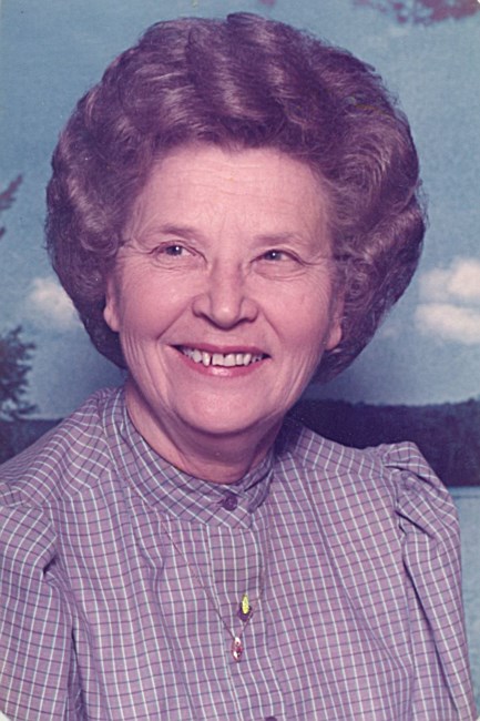 Obituary of Pauline A Vanecek