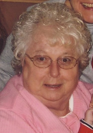 Obituary of Gloria E. Sholes