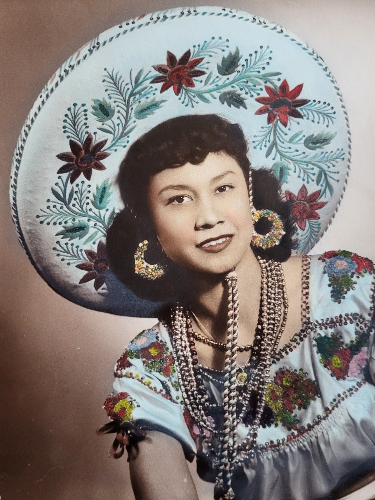 Obituary of Gloria Magaña