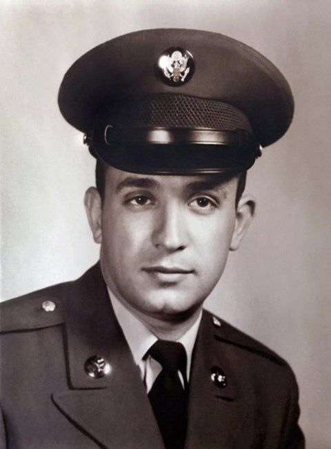 Obituary of Roberto G. Molinaro