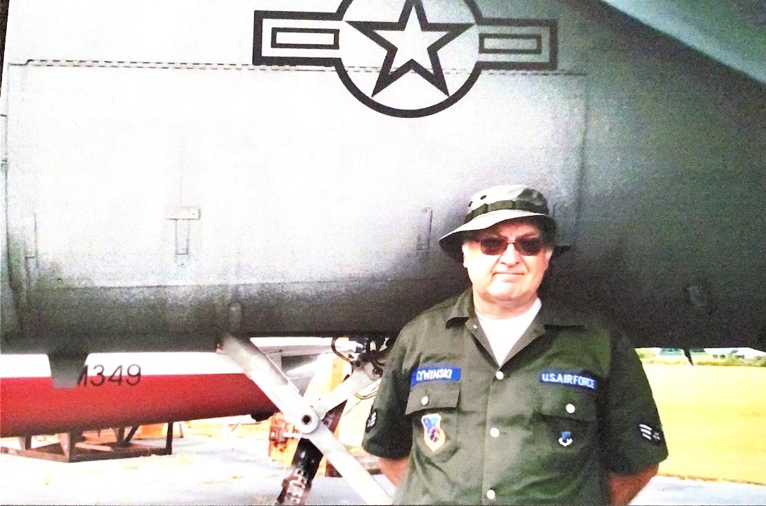 Obituary of Ronald K. Cywinski