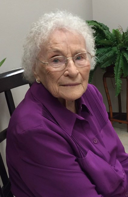 Obituary of Evelyn L Alexander