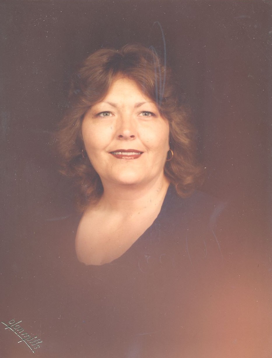 Obituary of Betty J Hall